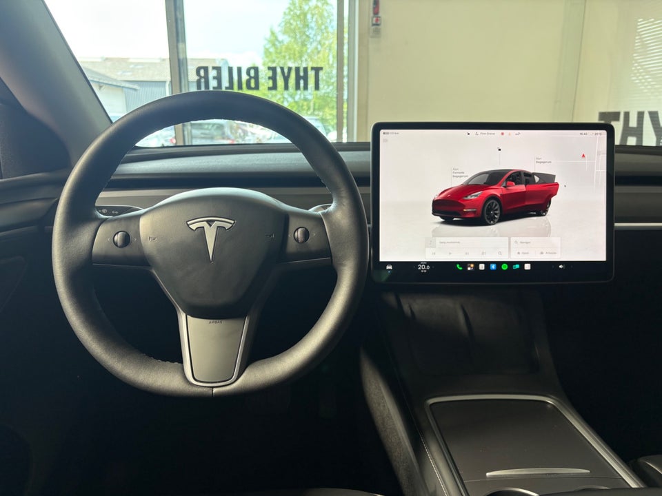 Tesla Model Y Long Range AWD 5d