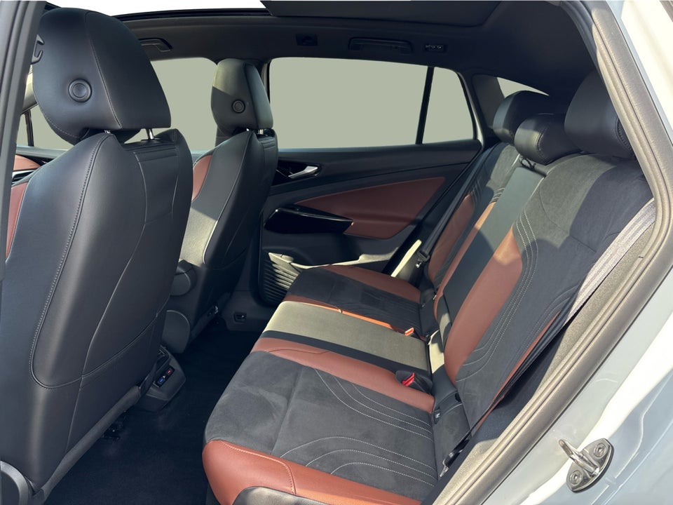 VW ID.4 77 Pro Performance Tech 5d