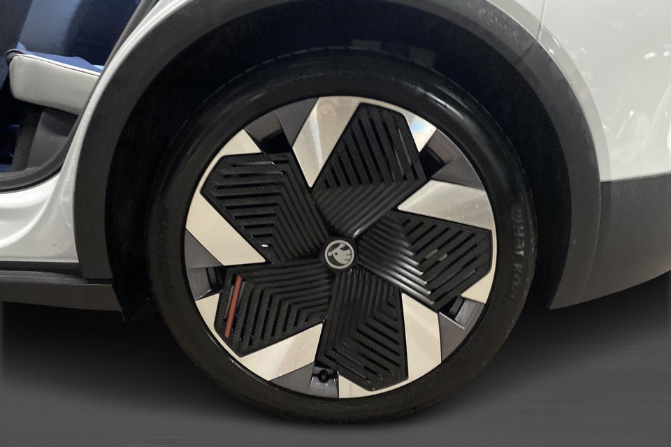 Skoda Elroq 85 iV First Edition 5d