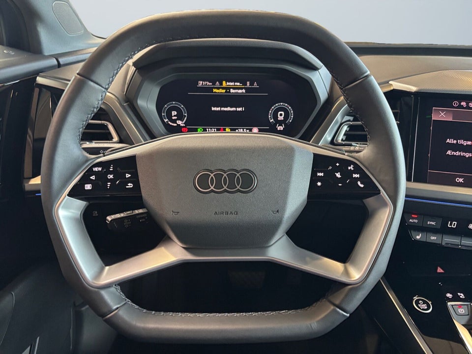 Audi Q4 e-tron 40  5d