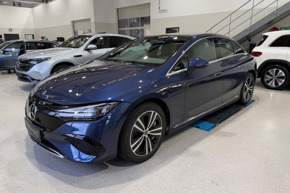 Mercedes EQE300 Avantgarde 4d
