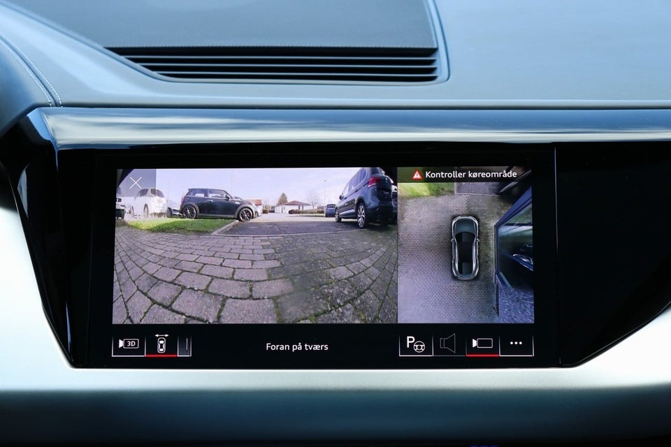 Audi RS e-tron GT quattro 4d