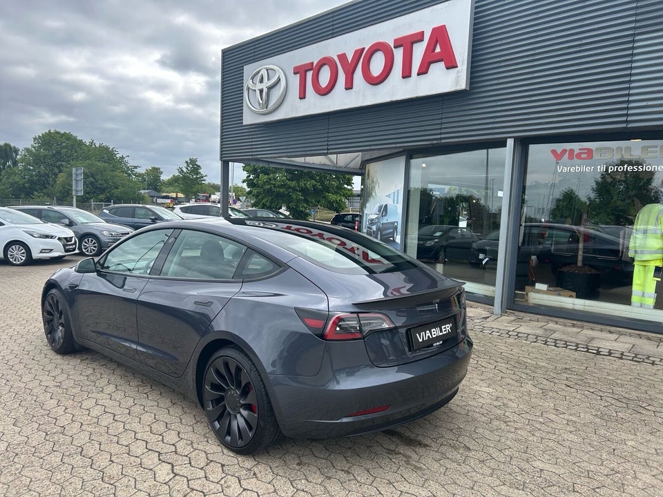 Tesla Model 3 Performance AWD 4d
