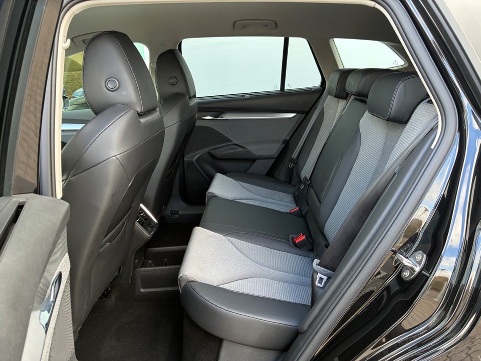 Skoda Enyaq 85 iV Premium 5d