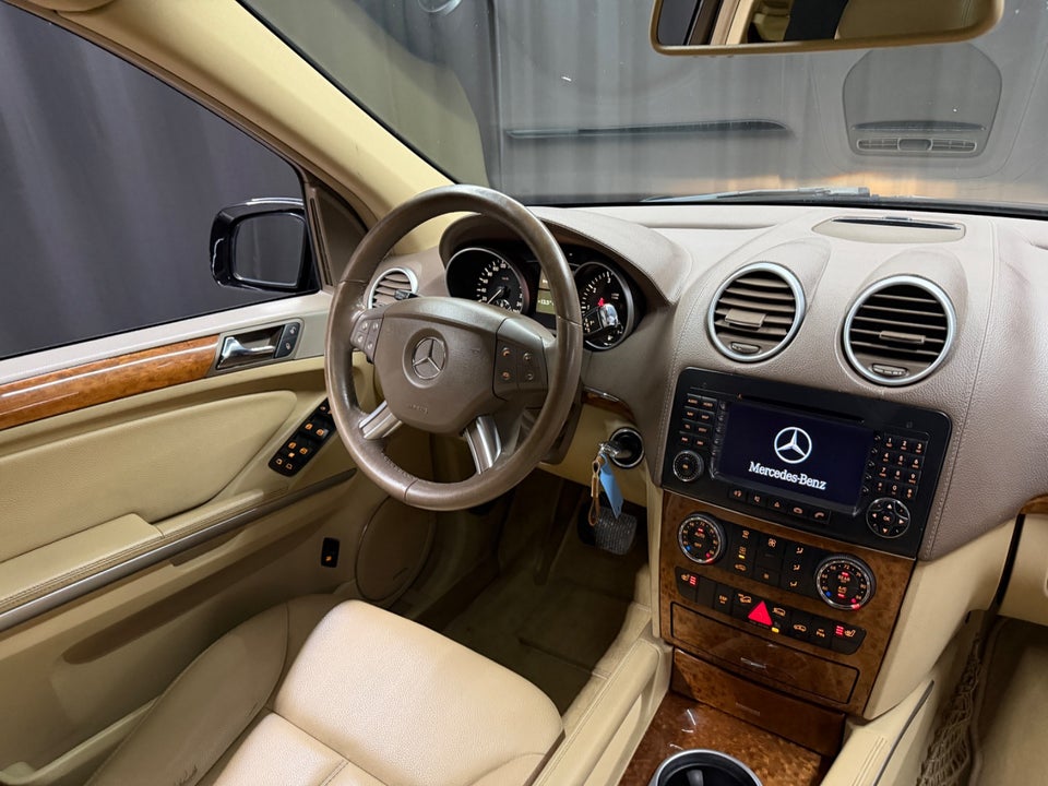 Mercedes GL450 4,7 aut. 4Matic 5d