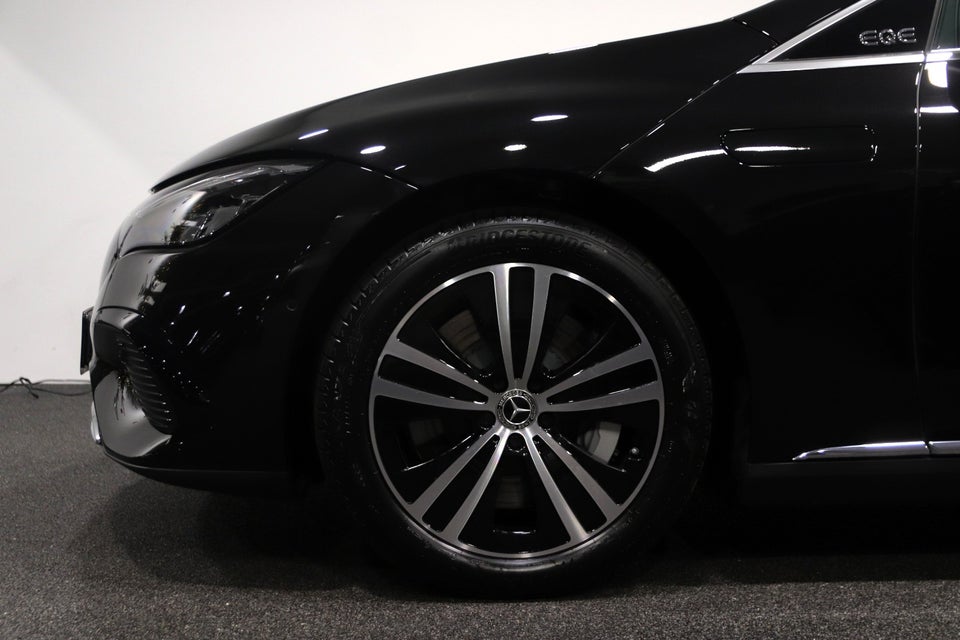 Mercedes EQE300 Avantgarde 4d