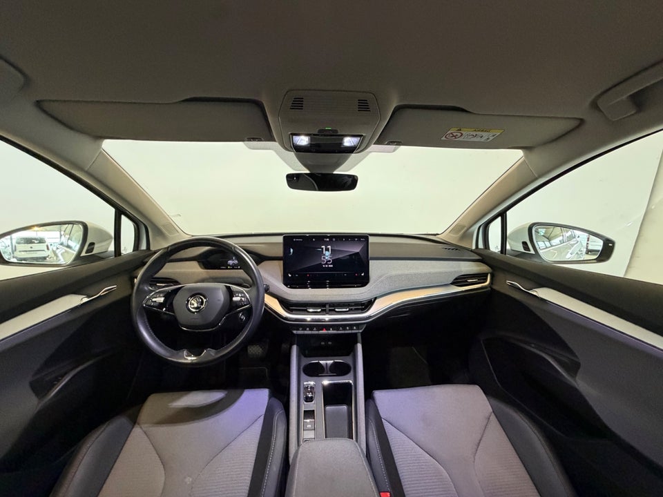 Skoda Enyaq 80 iV Plus Loft 5d