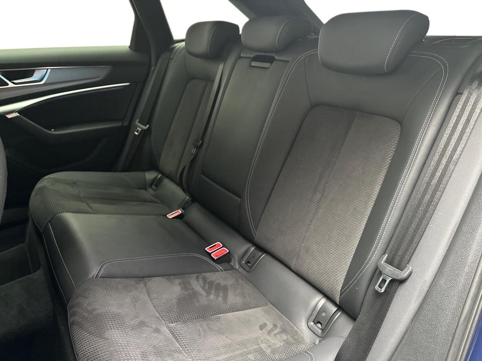 Audi A6 55 TFSi e Sport quattro S-tr. 4d