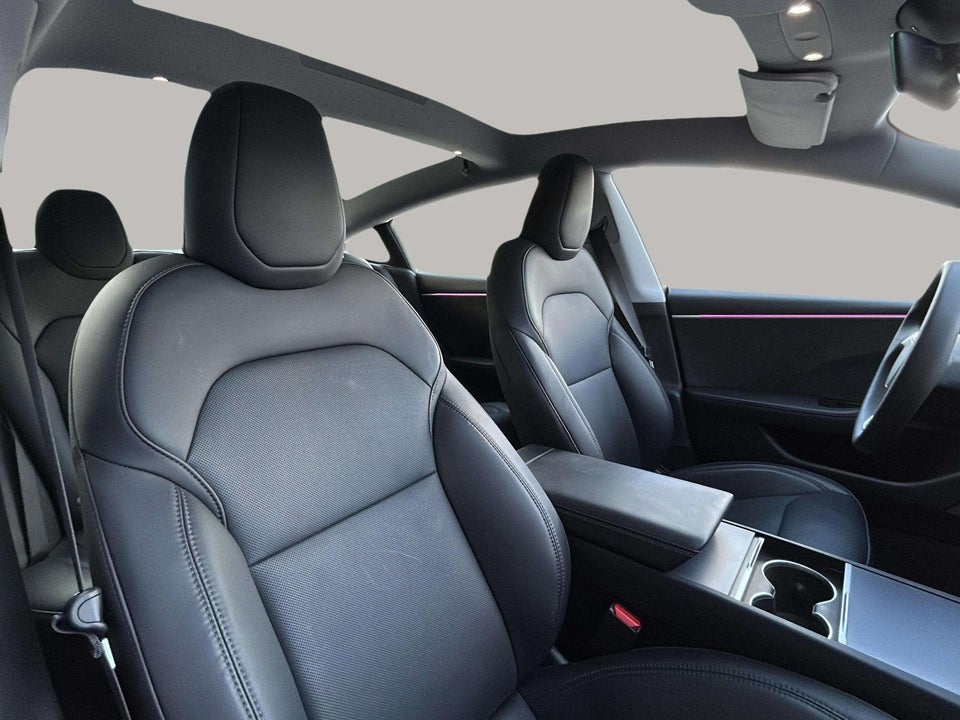 Tesla Model 3 Long Range AWD 4d