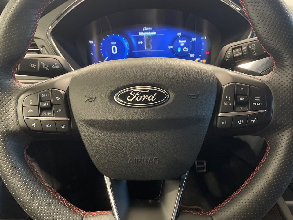 Ford Kuga 2,5 PHEV ST-Line X CVT 5d