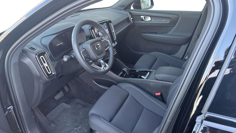 Volvo XC40 P6 ReCharge Core 5d