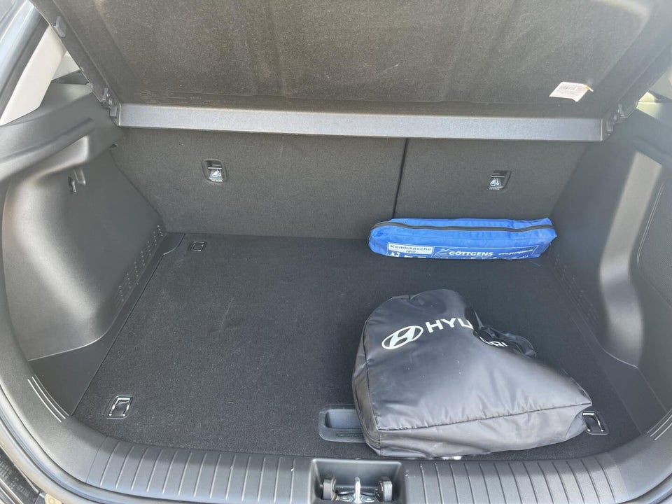 Hyundai Kona 39 EV Essential 5d