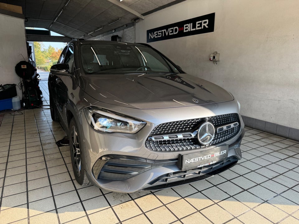 Mercedes GLA250 2,0 AMG Line aut. 5d