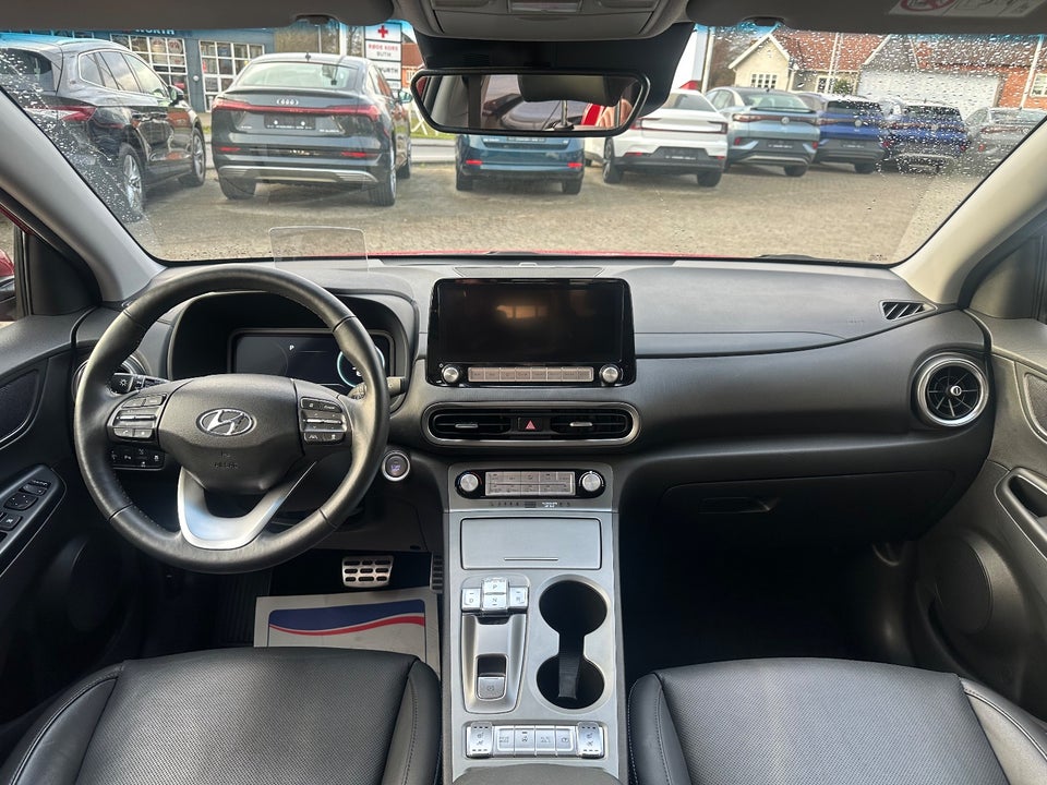Hyundai Kona 64 EV Ultimate 5d