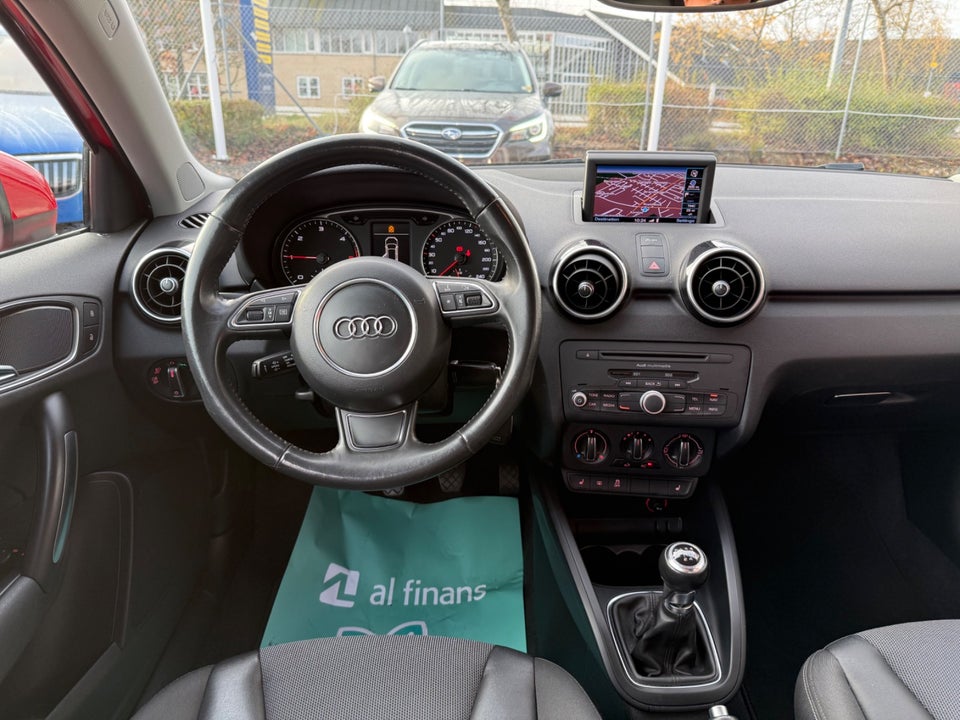 Audi A1 1,6 TDi 105 Ambition Sportback 5d