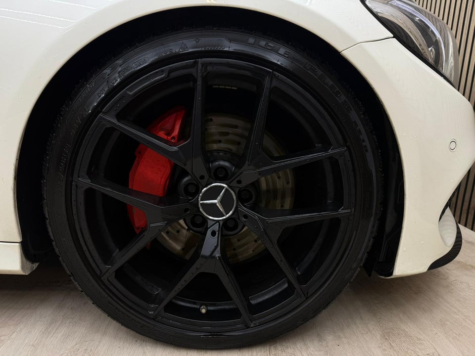 Mercedes C400 3,0 AMG Line aut. 4Matic 4d