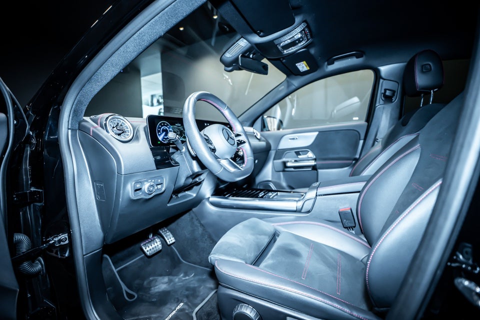 Mercedes EQA350 AMG Advance 4Matic 5d