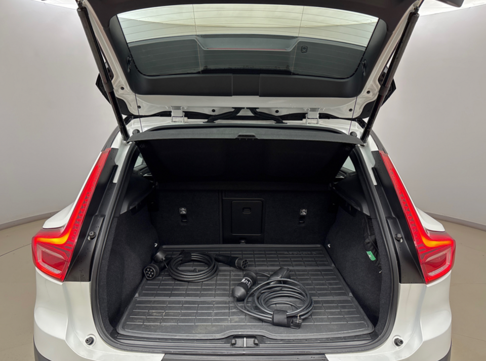 Volvo XC40 P6 ReCharge Core 5d