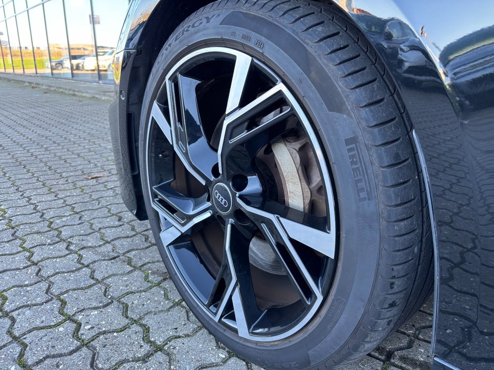 Audi A6 50 TFSi e Sport Prestige Avant quattro S-tr. 5d