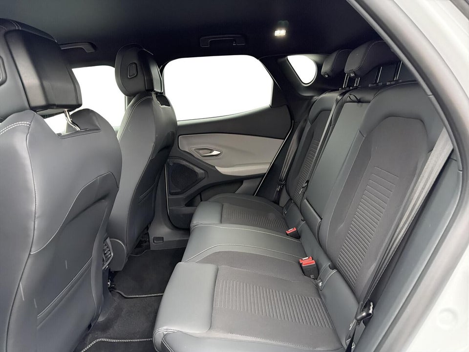 Ford Capri 77 Select Extended Range 5d