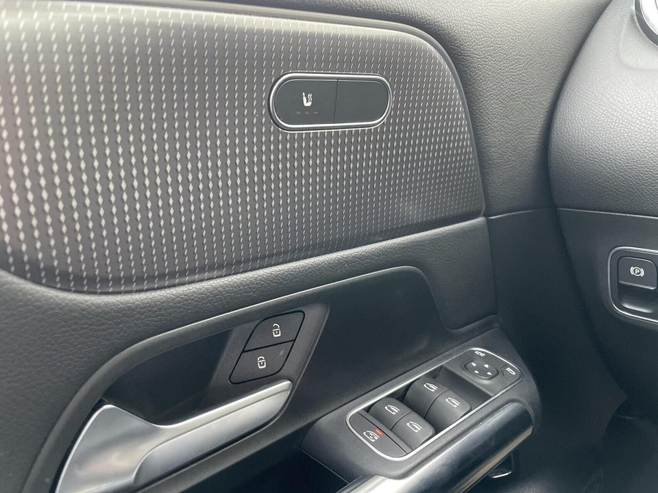 Mercedes EQA250 Progressive 5d