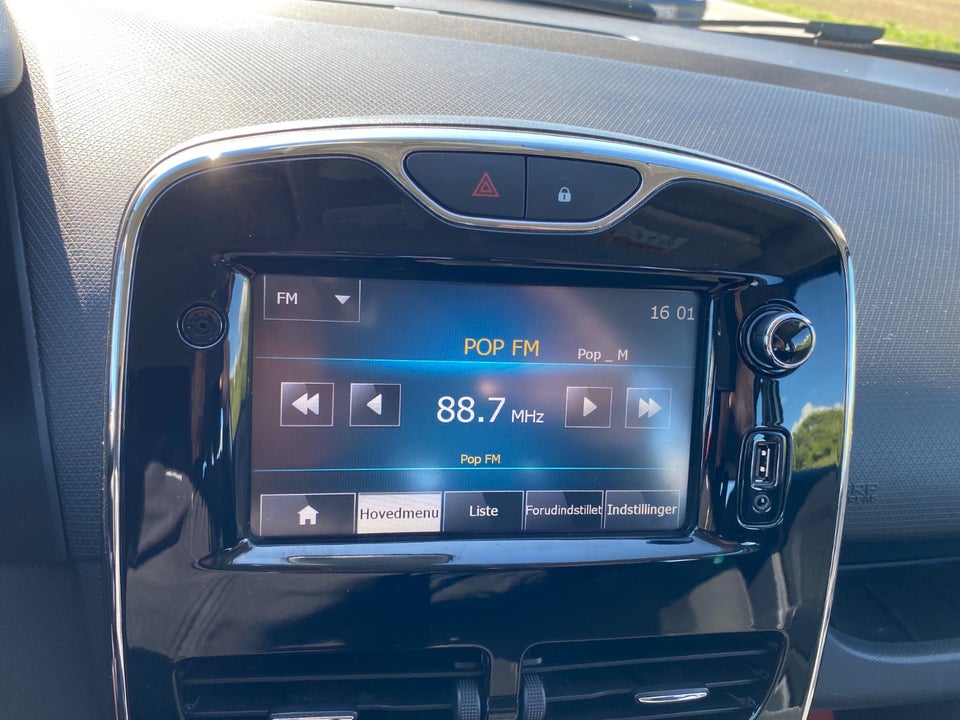 Renault Clio IV 0,9 TCe 90 Expression Sport Tourer 5d