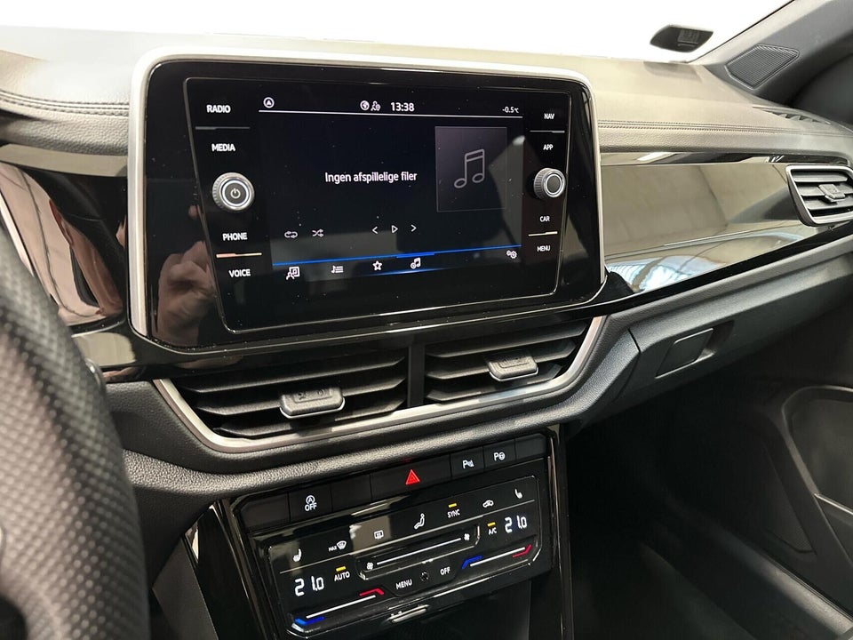 VW T-Roc 1,5 TSi 150 R-line DSG 5d