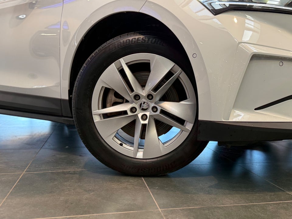 Skoda Enyaq 80 iV 5d
