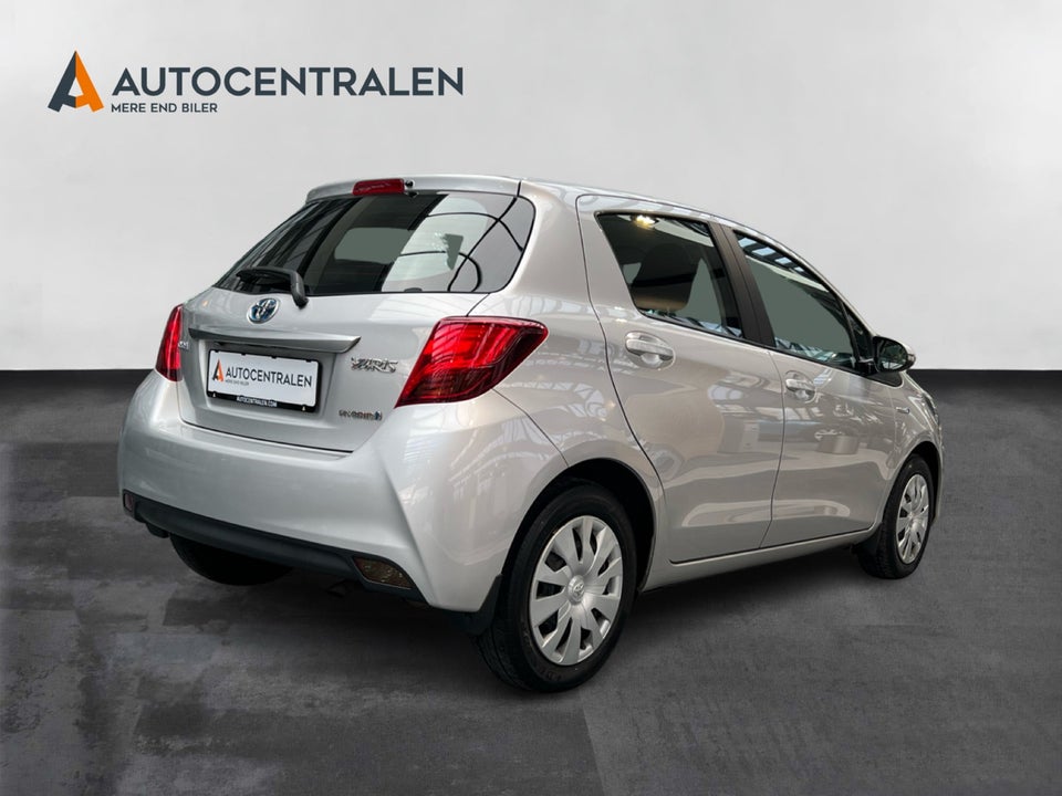 Toyota Yaris 1,5 Hybrid H2 Komfort e-CVT 5d