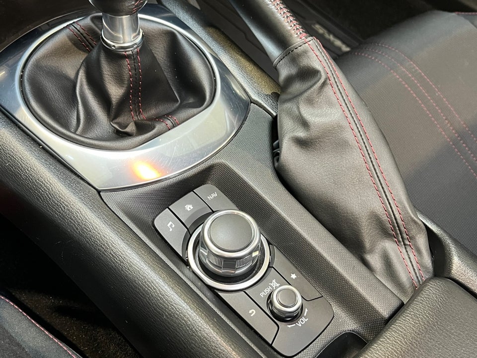Mazda MX-5 1,5 SkyActiv-G 131 RF 2d