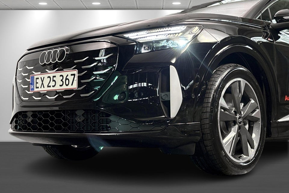 Audi Q4 e-tron performance 5d
