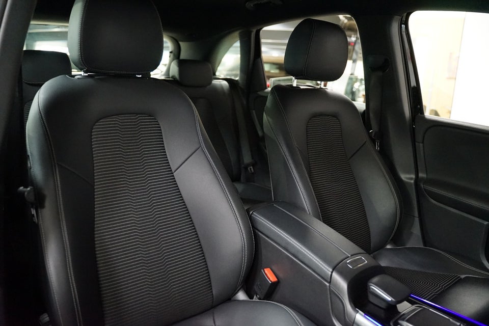 Mercedes B200 1,3 Progressive aut. 5d