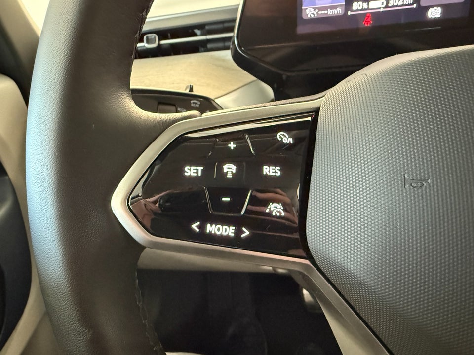 VW ID.Buzz 77 Pro SWB 5d