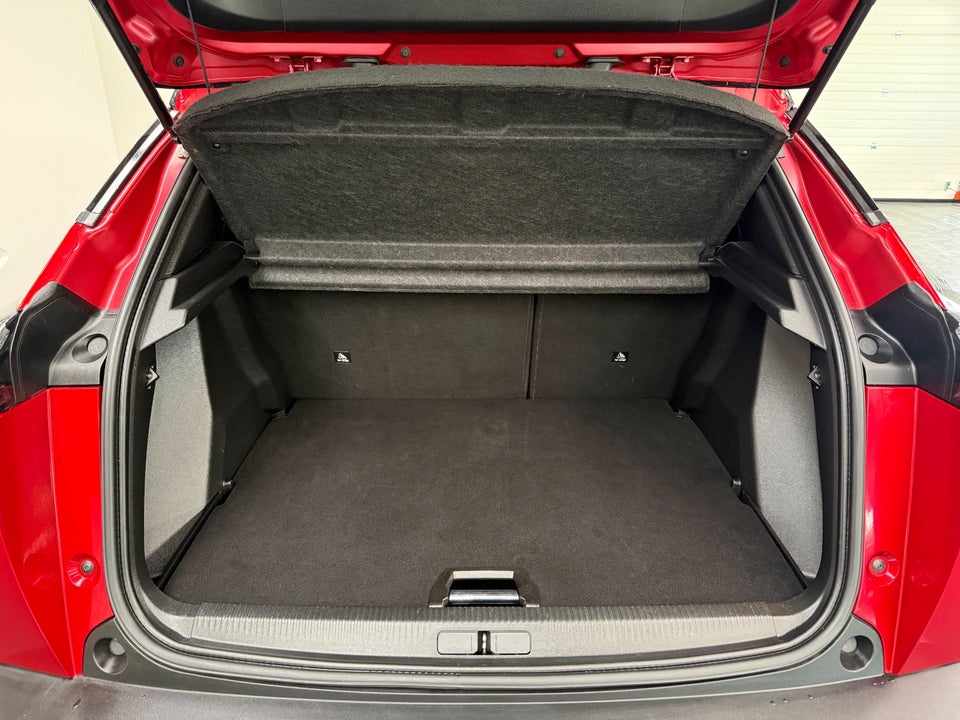 Peugeot e-2008 50 GT Pack 5d