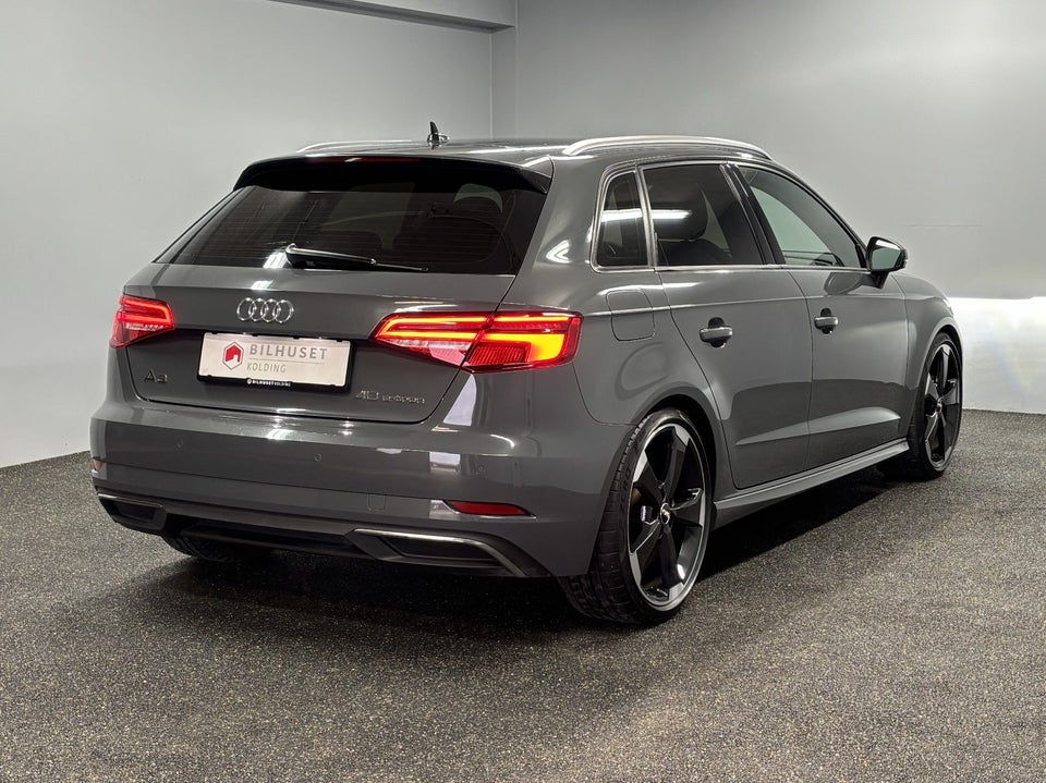 Audi A3 1,4 e-tron Sport Sportback S-tr. 5d