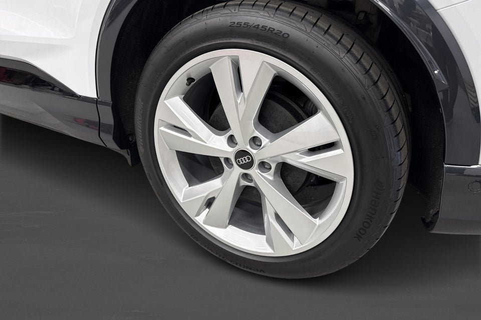 Audi Q4 e-tron 45 Progress Sportback 5d