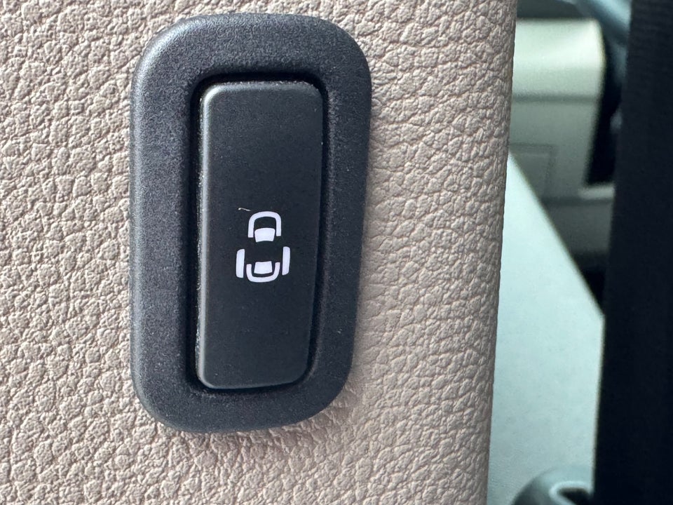 VW Multivan 1,4 eHybrid Life DSG kort