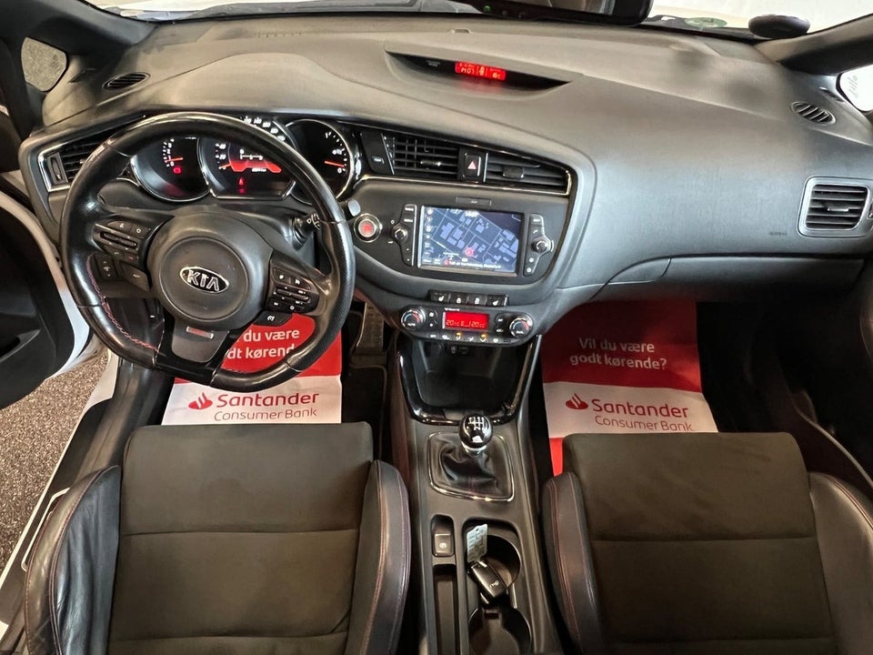 Kia Ceed 1,6 T-GDi GT Advance 5d