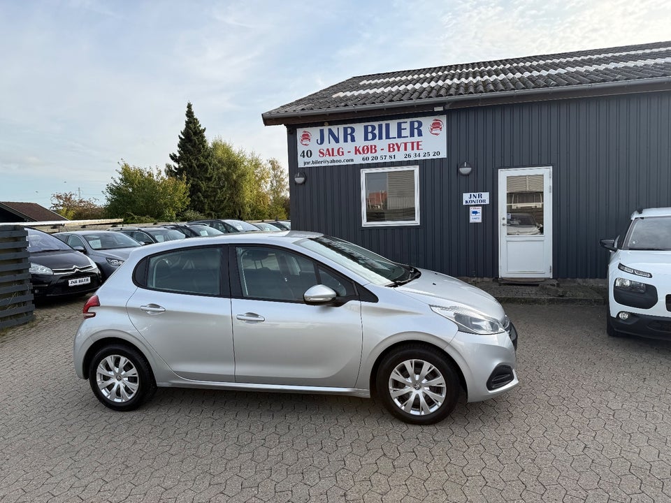 Peugeot 208 1,2 VTi 82 Active 5d
