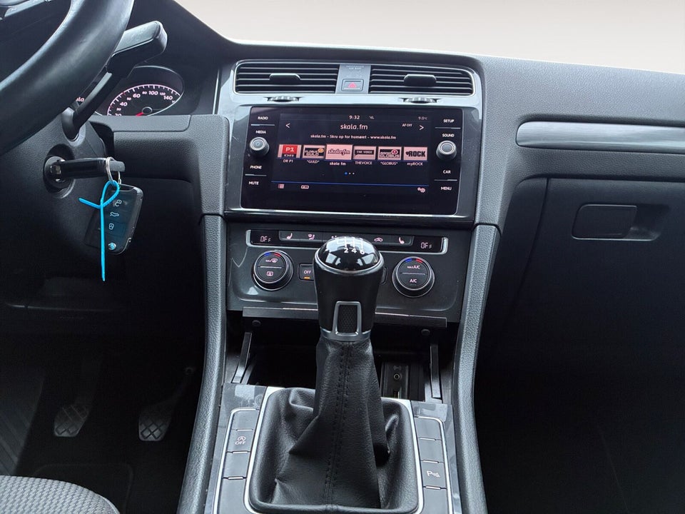 VW Golf VII 1,4 TSi 125 Comfortline BMT 5d