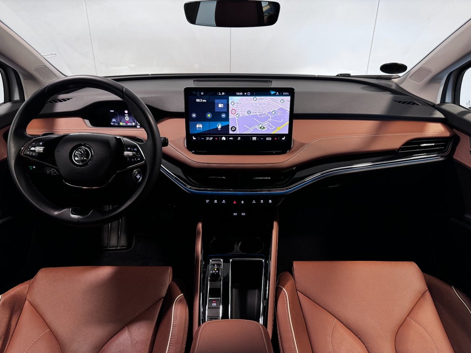 Skoda Enyaq 80 iV Suite 5d