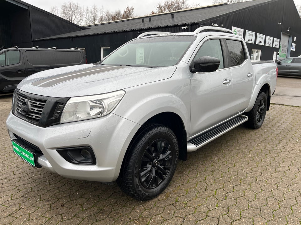 Nissan Navara 2,3 dCi 190 Db.Kab Tekna 4d