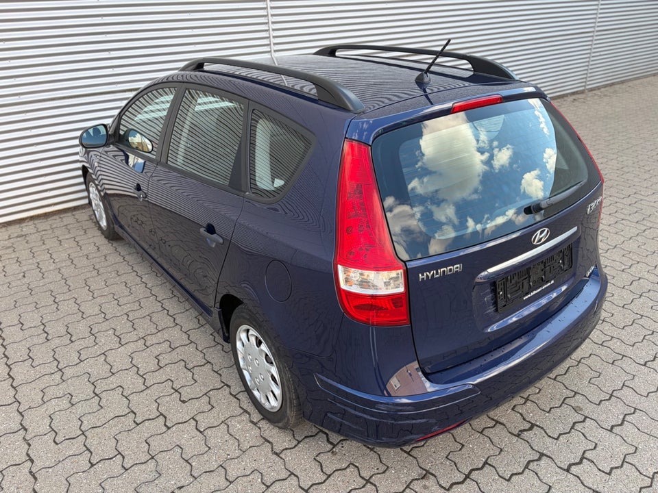 Hyundai i30 1,6 CRDi 90 Blue Drive 5d