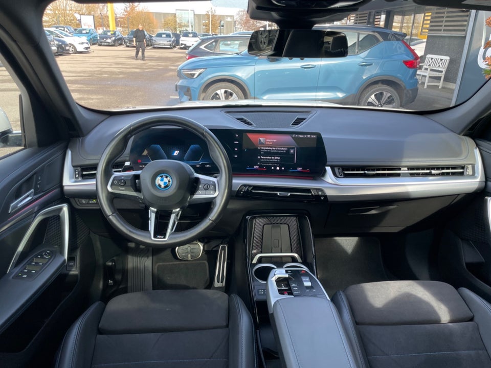 BMW iX1 eDrive20 M-Sport 5d