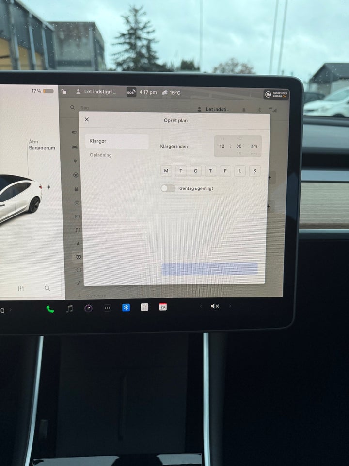 Tesla Model 3 Standard Range+ RWD 4d