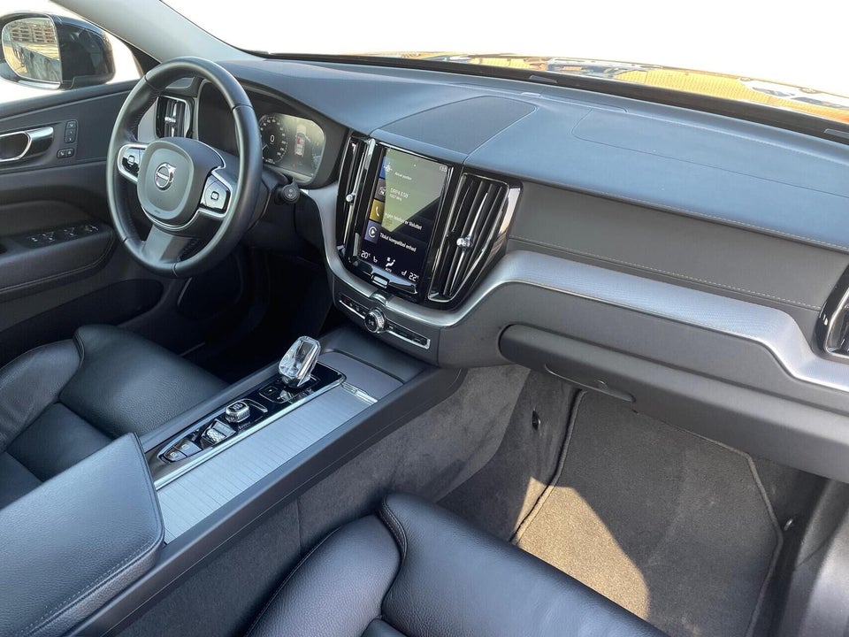 Volvo XC60 2,0 B5 250 Inscription aut. 5d