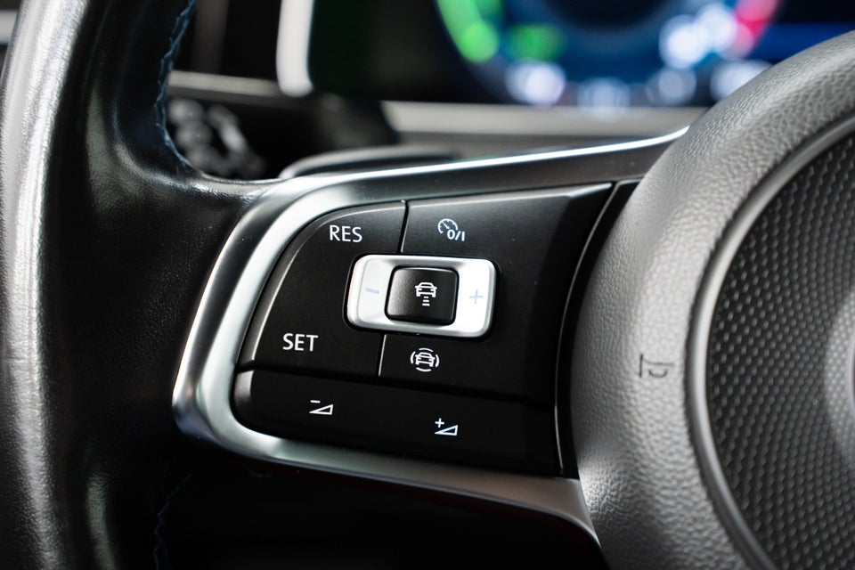 VW Golf VII 1,4 GTE DSG 5d