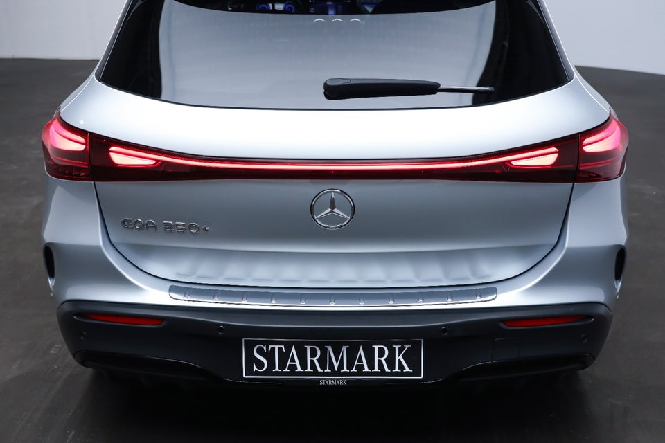Mercedes EQA250+ AMG Advance 5d