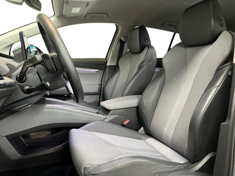 Skoda Enyaq 80 iV Plus 5d