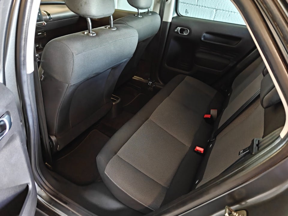 Citroën C4 Cactus 1,2 PureTech 82 Feel 5d